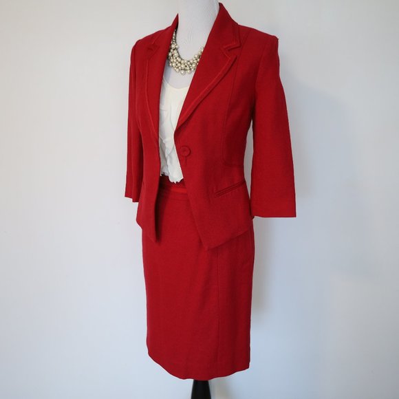 White House Black Market Jackets & Blazers - WHITE HOUSE BLACK MARKET Size 6 / 8 Red Skirt Suit Skirt & Blazer